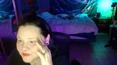 Peachy Nessa online show from January 13, 2025, 3:34 am