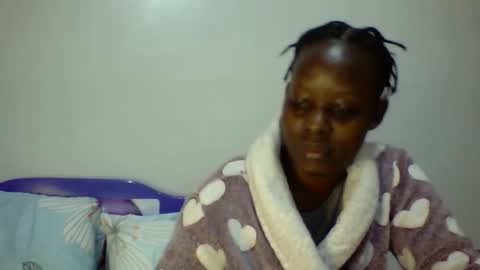 peacockxx online show from September 12, 2025, 5:40 am