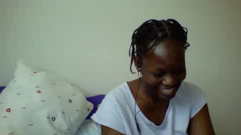 peacockxx online show from September 16, 2025, 8:48 am