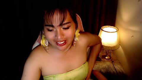 Snapshot of peakaboo_xx chatting on March 21, 2026, 7:24 am Angel Creamdensada online show from March 21, 2026, 7:24 am