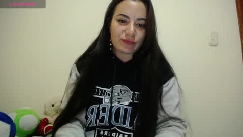 Pearl online show from March 10, 2025, 1:45 am