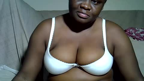 Keci online show from October 16, 2025, 10:44 pm