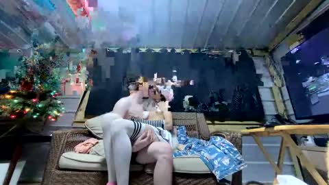 Pearl online show from December 31, 2024, 12:21 am