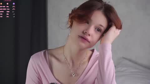 Lily online show from December 3, 2025, 12:07 am