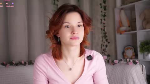 Lily online show from December 15, 2025, 12:04 am