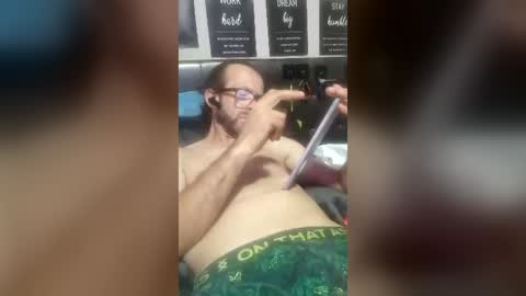 pedrocoelhopio online show from June 16, 2026, 7:49 pm