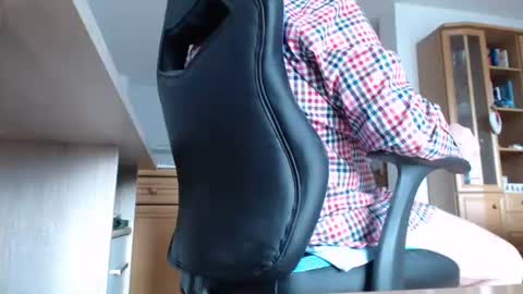 Snapshot of pedrodollo chatting on February 16, 2025, 9:59 am pedrodollo online show from February 16, 2025, 9:59 am