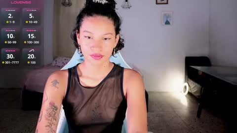 peggy-funn online show from October 2, 2025, 2:18 am