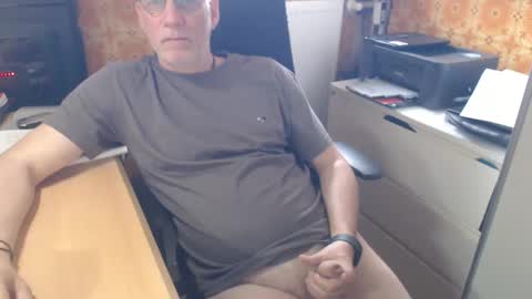 Pemue65 online show from May 20, 2026, 11:27 am