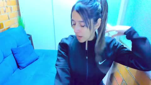 Penelope online show from December 18, 2024, 9:29 pm