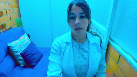 Penelope online show from January 10, 2025, 6:38 pm