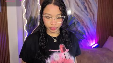 Snapshot of penelope_tay chatting on June 1, 2026, 3:19 am penelope online show from June 1, 2026, 3:19 am