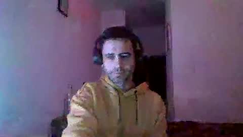 Snapshot of penesvoladores92 chatting on February 14, 2025, 2:07 am penesvoladores92 online show from February 14, 2025, 2:07 am