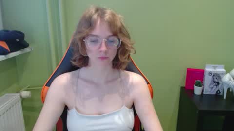 Penny online show from November 28, 2025, 7:44 am