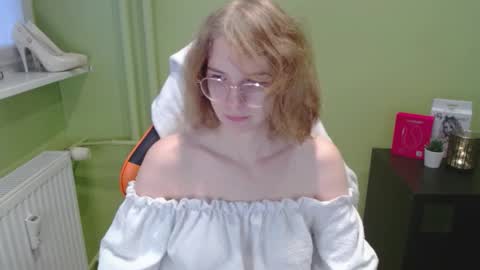 Penny online show from December 18, 2025, 7:36 am