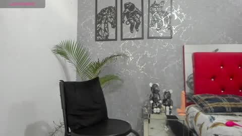 Snapshot of pepe_joness chatting on April 21, 2026, 2:23 pm Pepe jones online show from April 21, 2026, 2:23 pm