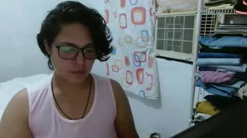 Snapshot of pepitt45 chatting on December 25, 2024, 10:48 pm Megan online show from December 25, 2024, 10:48 pm