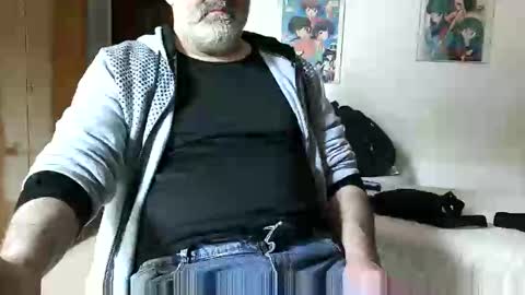Snapshot of peppemarfy chatting on October 22, 2025, 11:32 am Peppe online show from October 22, 2025, 11:32 am