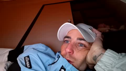 perkinatotr online show from April 11, 2026, 3:05 pm