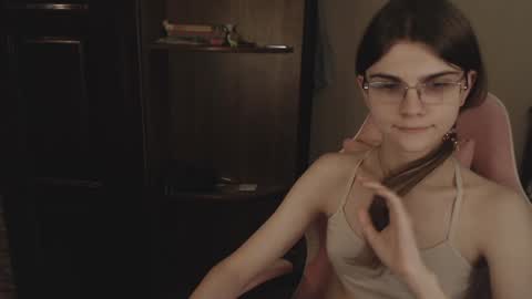 Snapshot of peralez_f chatting on January 24, 2025, 9:05 pm Farida online show from January 24, 2025, 9:05 pm