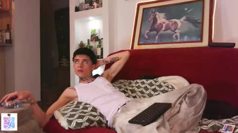 Snapshot of perceo09 chatting on January 9, 2026, 4:26 am first anal video in bio we are lucy and perceo follow us online show from January 9, 2026, 4:26 am