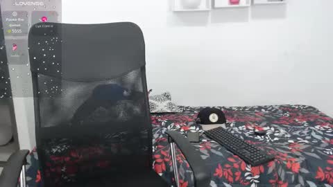 Snapshot of percibal_junior1 chatting on February 14, 2025, 7:49 am percibal_junior1 online show from February 14, 2025, 7:49 am