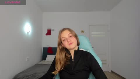 Snapshot of perditapravdina chatting on December 9, 2024, 8:33 am PerditaPravdina online show from December 9, 2024, 8:33 am