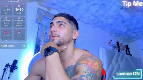 Snapshot of perfec_king00 chatting on November 11, 2025, 2:33 am Jacob online show from November 11, 2025, 2:33 am