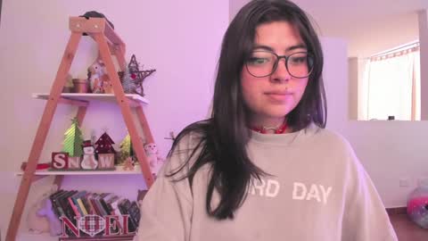 Sarah Ana Banana online show from December 29, 2024, 10:25 pm