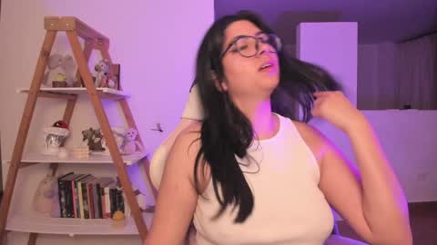 Sarah Ana Banana online show from January 22, 2025, 2:15 am