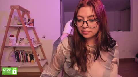 Sarah Ana Banana online show from March 11, 2025, 12:00 am