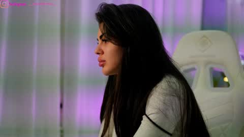 Dee online show from January 12, 2026, 5:07 pm