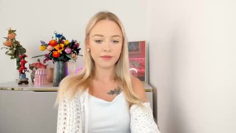 Cindy online show from September 27, 2025, 6:40 am