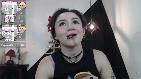 Snapshot of perla_campbell chatting on December 7, 2024, 2:24 pm online show from December 7, 2024, 2:24 pm