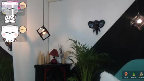 Snapshot of perla_campbell chatting on December 20, 2024, 12:19 am online show from December 20, 2024, 12:19 am