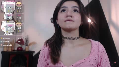 Snapshot of perla_campbell chatting on January 5, 2025, 3:11 am online show from January 5, 2025, 3:11 am