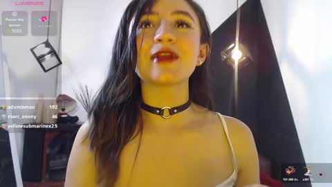 Snapshot of perla_campbell chatting on March 3, 2025, 10:42 pm online show from March 3, 2025, 10:42 pm