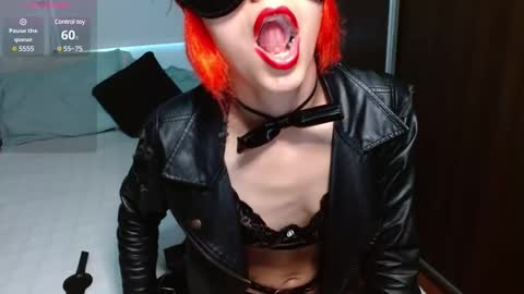 persefone_fire online show from December 9, 2024, 10:30 pm