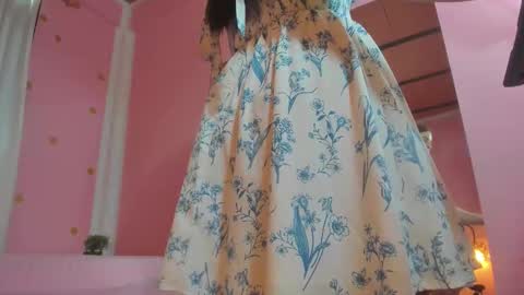 Snapshot of persefone_saira chatting on October 13, 2025, 12:27 pm Marie online show from October 13, 2025, 12:27 pm