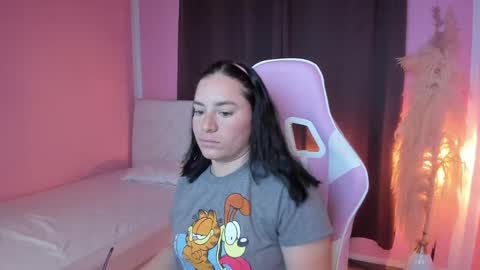 Snapshot of persefone_saira chatting on May 21, 2026, 11:39 am Marie online show from May 21, 2026, 11:39 am