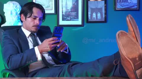 Snapshot of perseoo_88 chatting on January 9, 2025, 6:04 pm andres online show from January 9, 2025, 6:04 pm