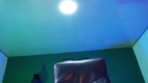 Snapshot of perseoo_88 chatting on January 21, 2025, 11:45 pm andres online show from January 21, 2025, 11:45 pm