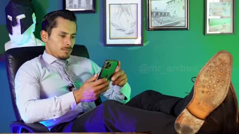 Snapshot of perseoo_88 chatting on September 10, 2025, 7:03 pm andres online show from September 10, 2025, 7:03 pm