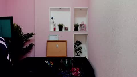 horror flying on the wings of the night.... online show from January 26, 2025, 8:46 am