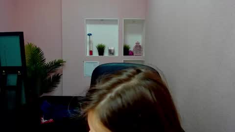 horror flying on the wings of the night.... online show from November 3, 2025, 12:24 am