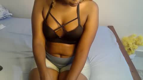 Snapshot of peru_queen chatting on March 16, 2026, 1:26 pm peru_queen online show from March 16, 2026, 1:26 pm