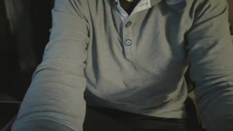 Lalo   x peruvianevil  ig peruvianevil  online show from December 19, 2024, 6:34 am