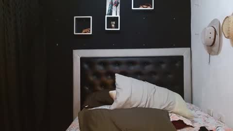 Carlos online show from January 25, 2025, 3:51 am