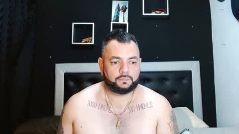 Carlos online show from March 9, 2025, 1:14 am