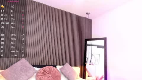 Lizza online show from September 18, 2025, 11:56 am